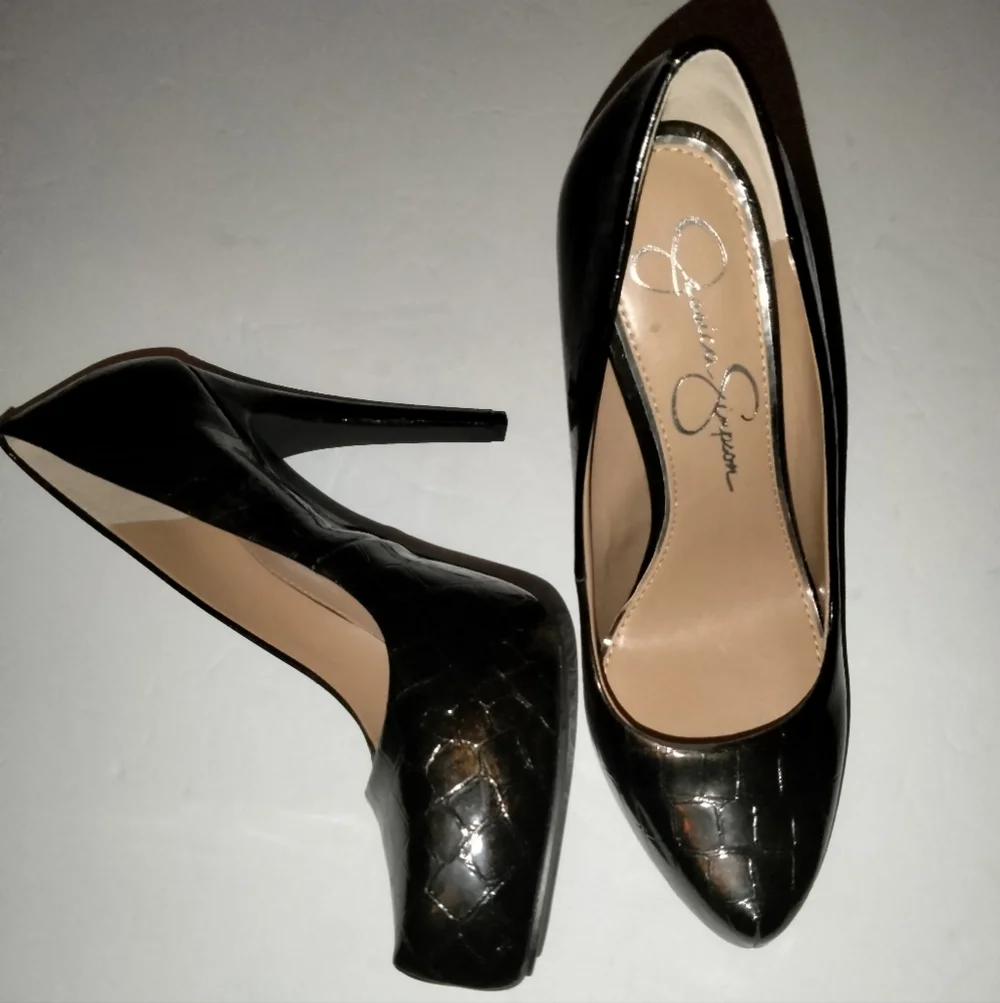 Jessica Simpson (Sz 8) Dark Brown Croc Embossed Parisah Platform Pumps NewWOBox